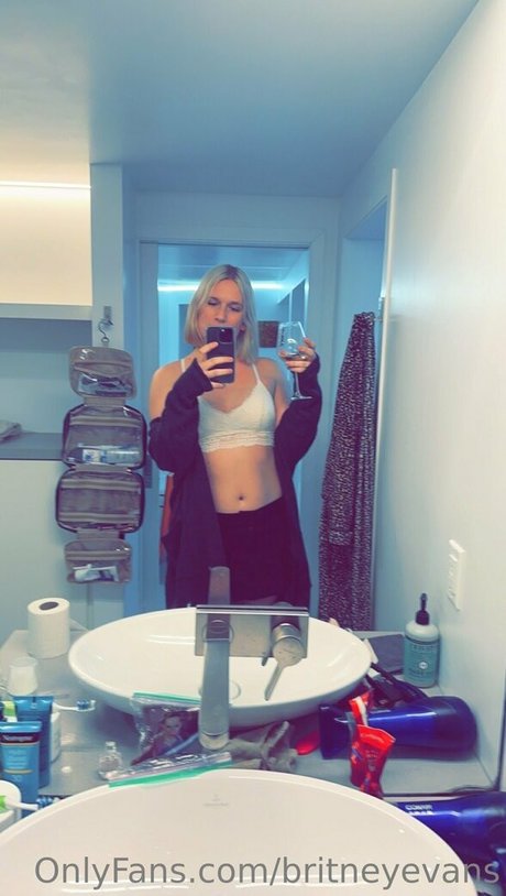 britneyevans star porn images