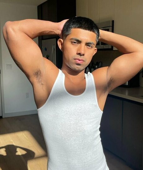 henryandkasey sexy model pic