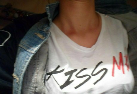 sweet noemi elena free star pic