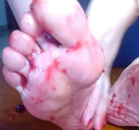 sweet noemi elena high quality actress pic