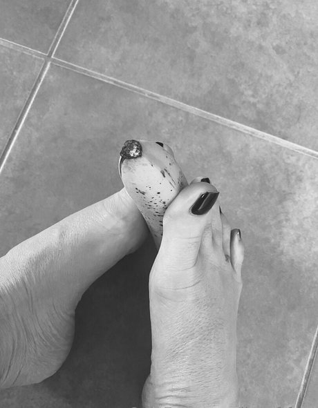 liasoftfoot adult star photos