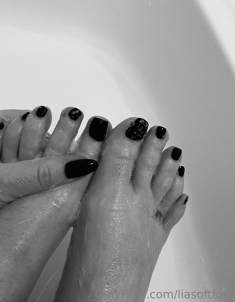 liasoftfoot pornstar xxx img