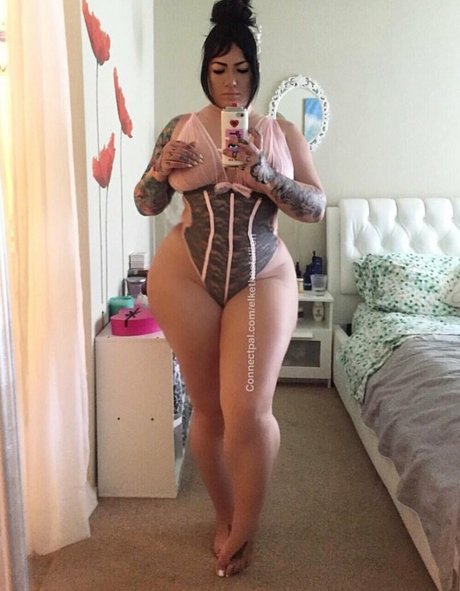 Elke Life pretty pornstar pic