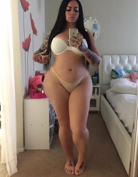 Elke Life erotic model photo