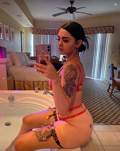 Trippyisme pretty actress gallery