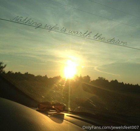 skylarjewel007 model pretty image