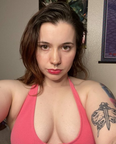 kaleskujo sex actress images