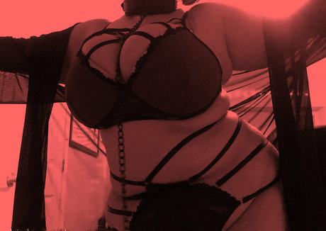 subbynaut pretty model pics