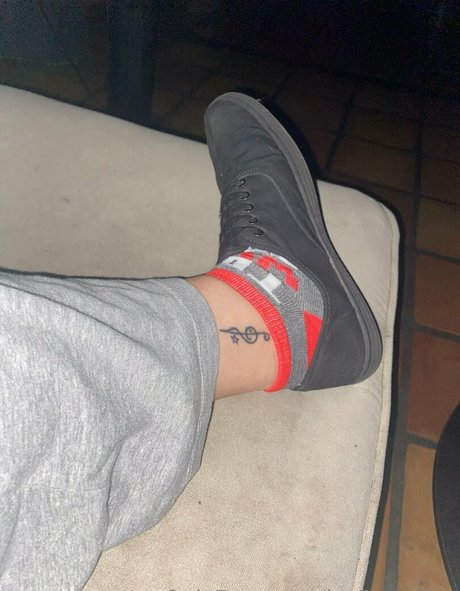 jes5icasfeet porn actress gallery