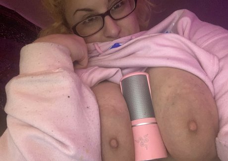 GromiOnline star hot photo