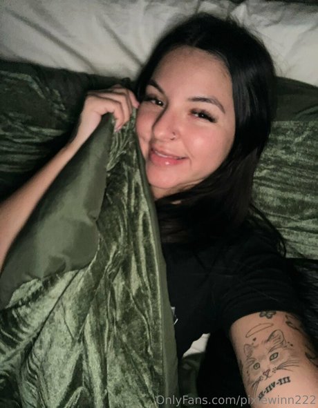 pixiewinn222 nudes pornstar photo
