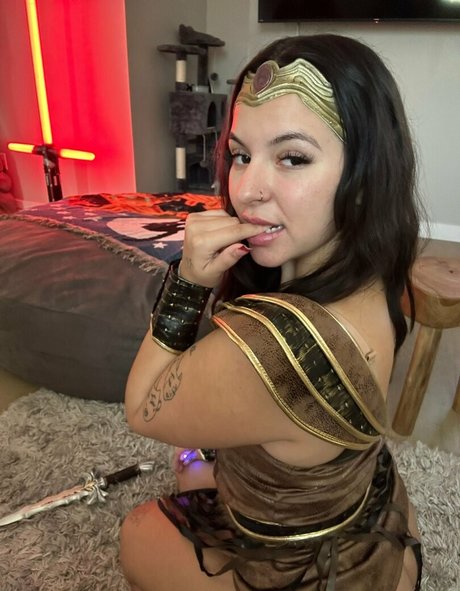 pixiewinn222 model nice pic