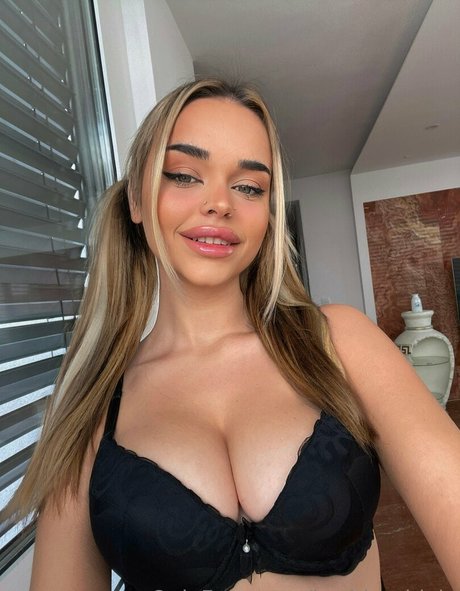 barbiefantasylucy star sexy images