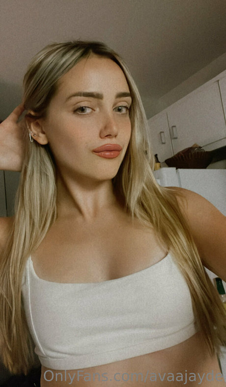 avaajayde nudes model images