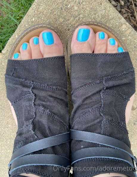 adoremetoo model top archive