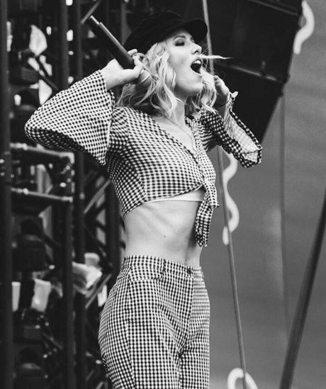 Dagny Norvoll Sandvik beautiful pornstar img