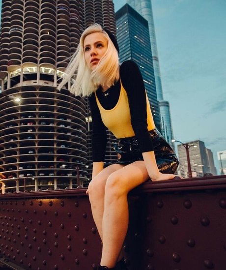 Dagny Norvoll Sandvik top model archive