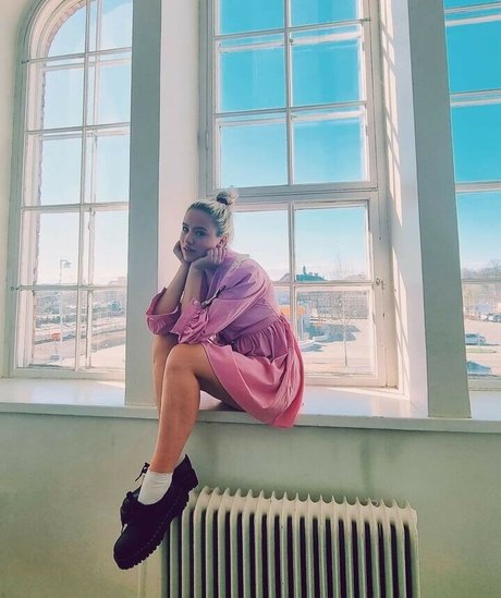 Dagny Norvoll Sandvik nudes star picture