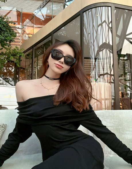 TS Xinxiaoxian_ naked pornstar photos