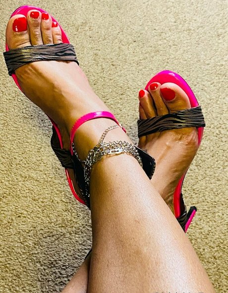 ohhhmyfeetz pretty actress archive