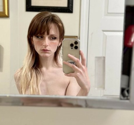 Daychain xxx pornstar galleries