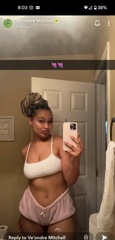 Veondre Mitchell star pretty pic