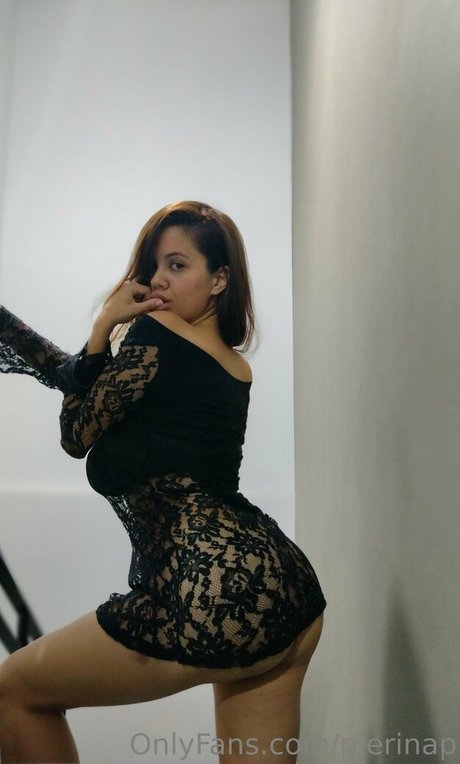 pierinap erotic model photo