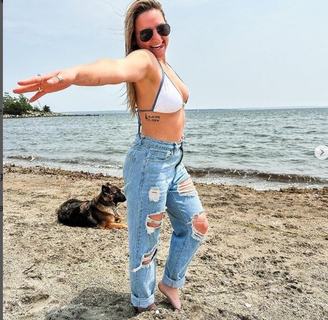 Stoneyybabe420 art actress image