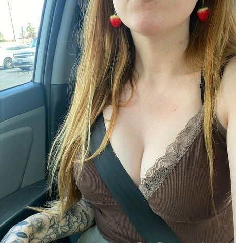 savi xo exclusive pornstar img