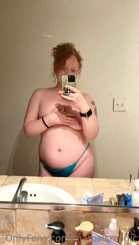 maroxismagic pornstar nudes picture