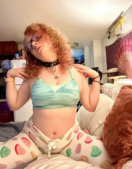 maroxismagic model beautiful photo