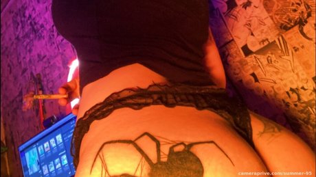 Summer 95 hot pornstar image