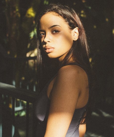 Madwavyy nudes actress images