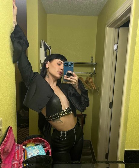 Lilith Czar star sexy photos