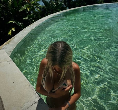 kirad 12 pornstar nice photos