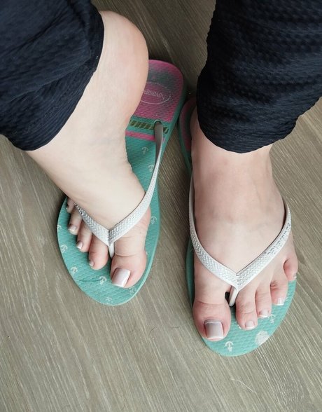 PamFeet best star gallery