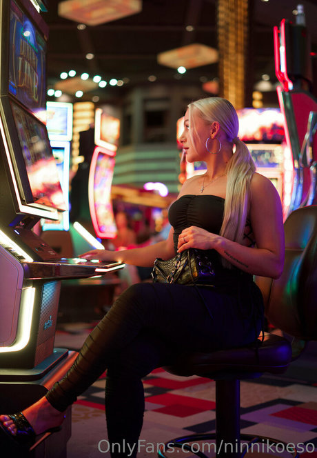 nchristin naked star pictures