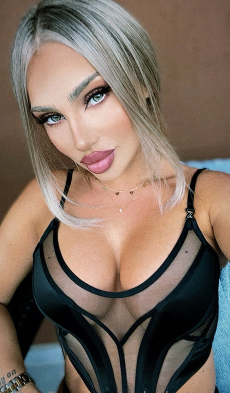 vickyduchesss model xxx img