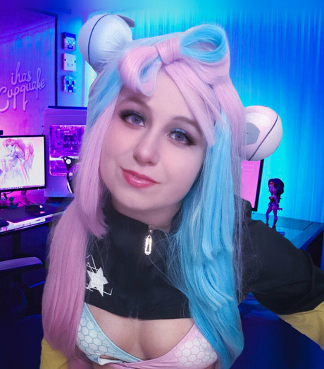 elladonella free art pornstar pics