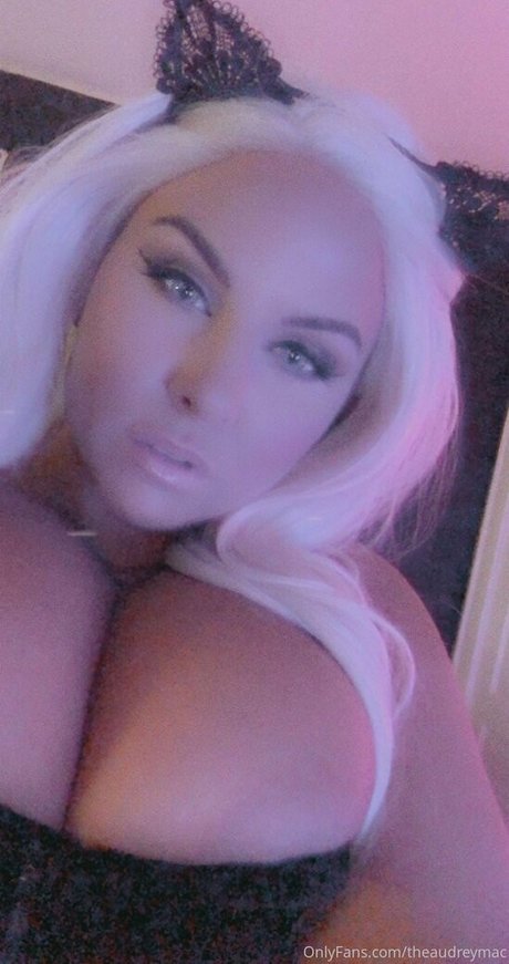 theaudreymac star exclusive pic