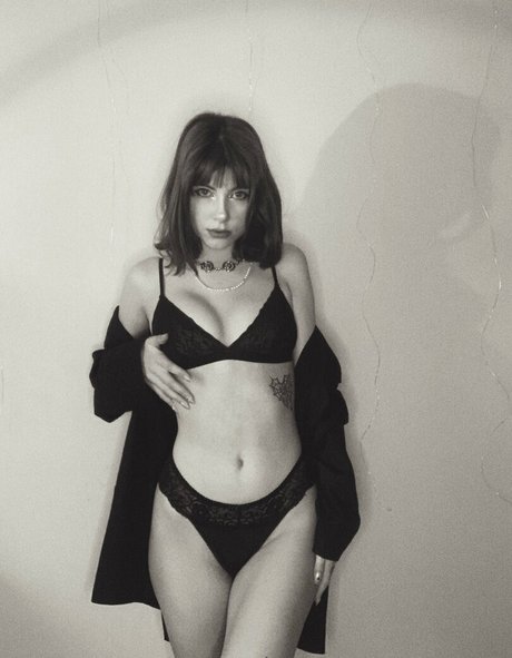 zlatka lesenok exclusive pornstar galleries