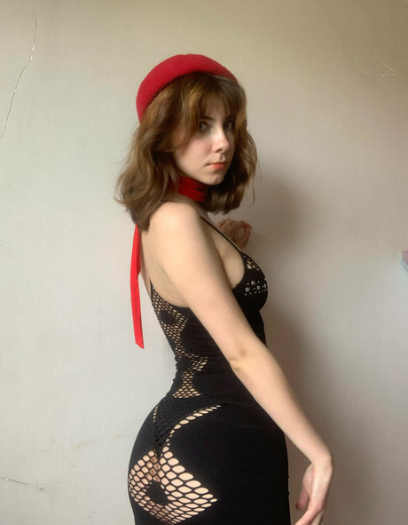 zlatka lesenok model pics