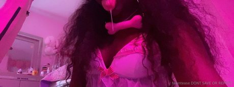 Fawntease adult actress picture