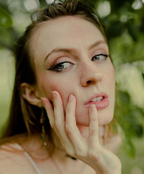 lola costa sex pornstar img