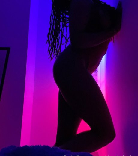 docksbaby star exclusive photo