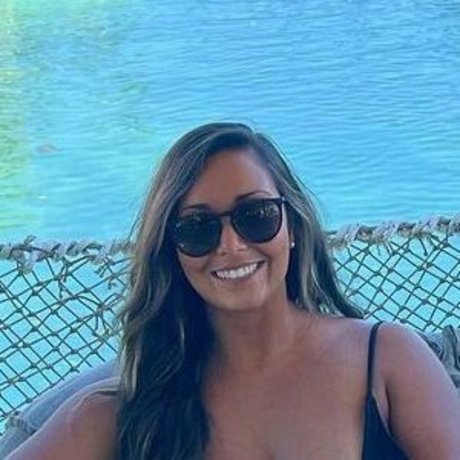 Kaitlyn Horesh hot pornstar pictures