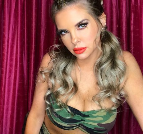 Kayla Collins porn star photos