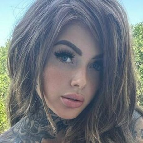 sinfuldollx star erotic img