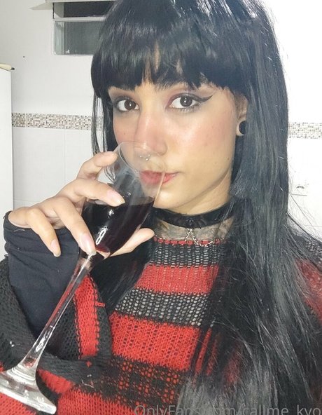 callme kyo hot model photos