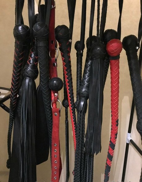 molly dominatrix star xxx pics